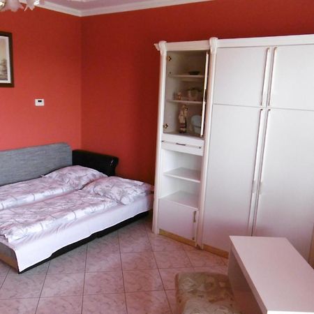 Lala Apartmanok บาลาตงโบกลาร์ ภายนอก รูปภาพ