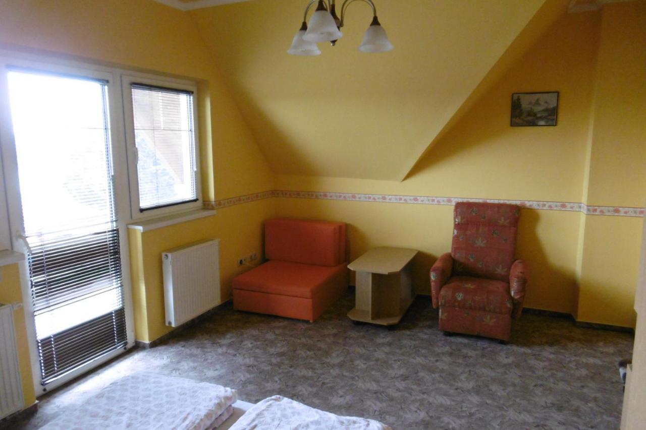 Lala Apartmanok บาลาตงโบกลาร์ ภายนอก รูปภาพ